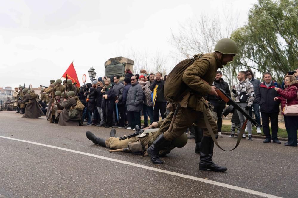 Recreación de la "Toma del puente de Kalach"