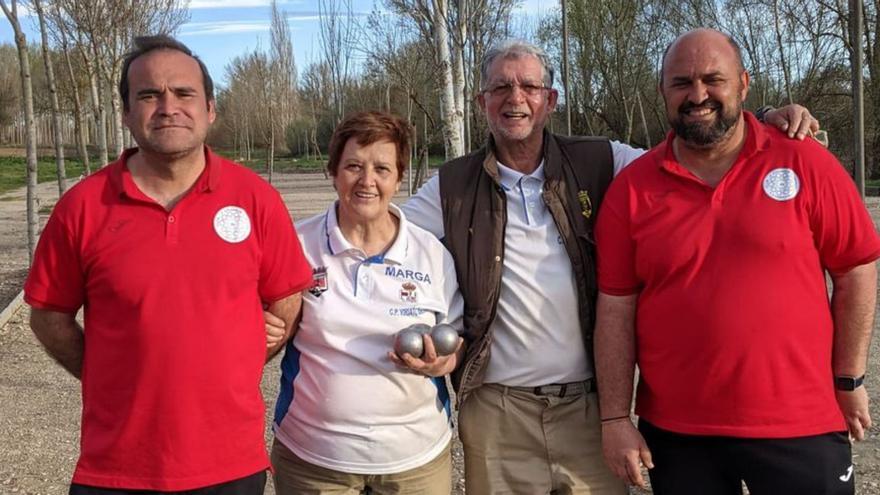 Elías y Marga, del club Viriato de Petanca, se proclaman subcampeones de Castilla y León en Salamanca