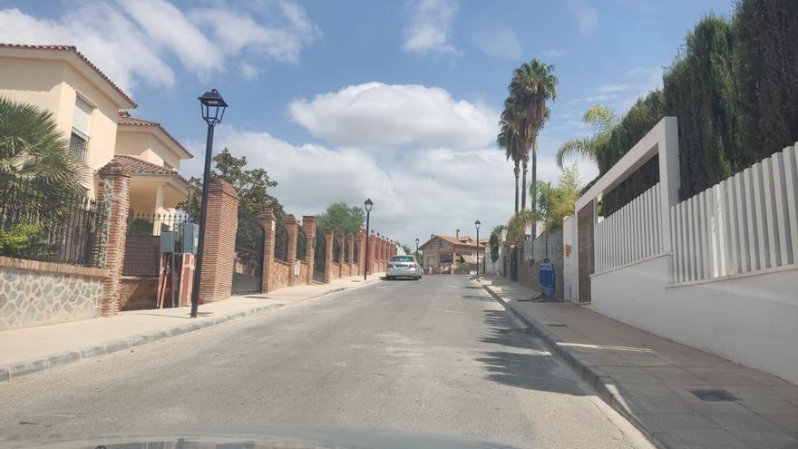 Los vecinos de Cañada de la Plata en Puente Genil exigen a Endesa una solución tras los continuos cortes de luz