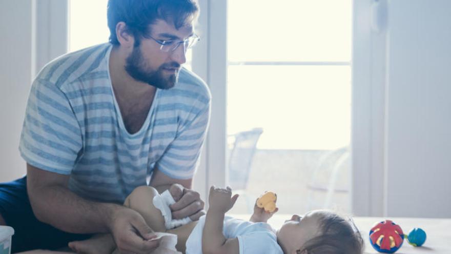 Los primeros papás de 2017 ya disponen de cuatro semanas de permiso