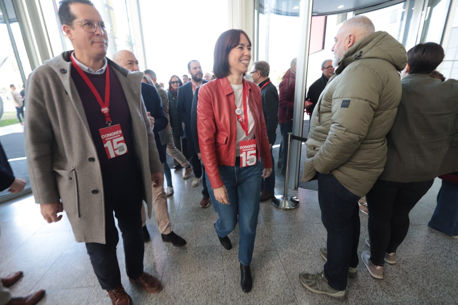 Empiezan a llegar los primeros asistentes al Congreso del PSPV-PSOE en Valencia