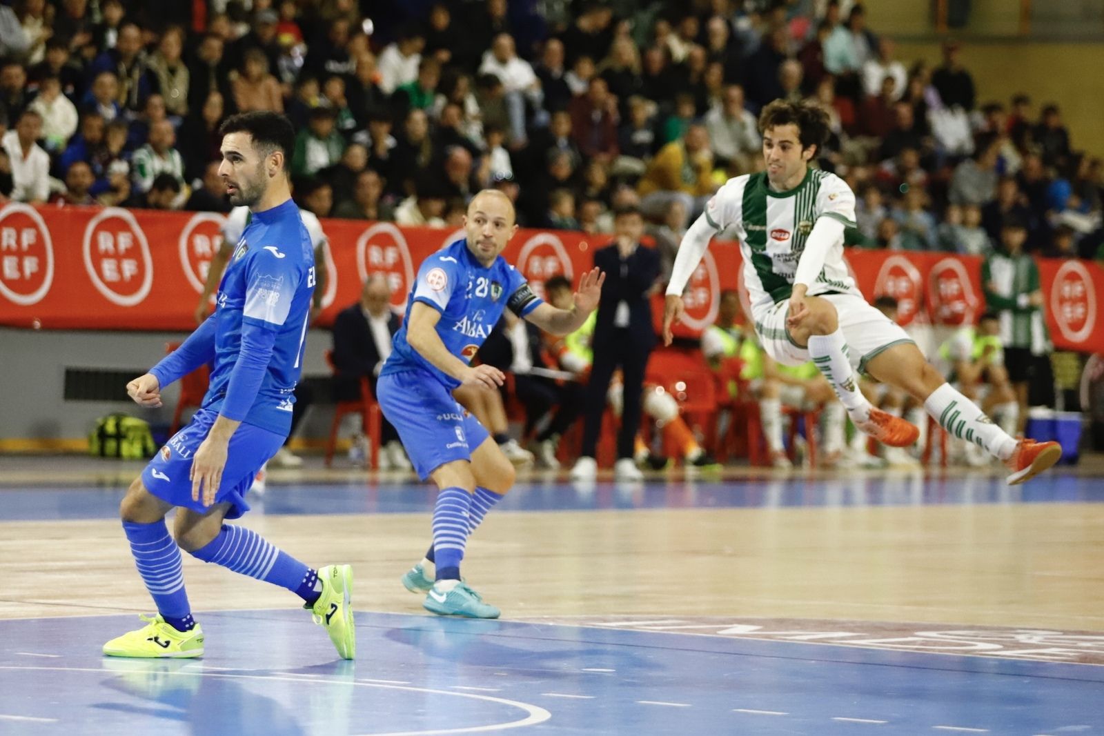 Córdoba Futsal-Viña Albali Valdepeñas | El partido en imágenes