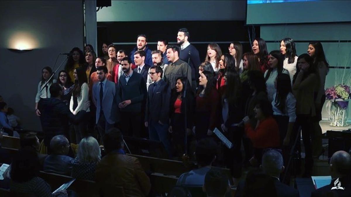 El Coro Juvenil del Campus Adventista de Sagunto durante una actuación reciente
