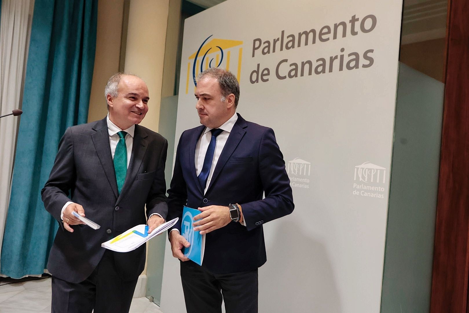 CCy PP piden una comisión de investigación del 'caso Mascarillas' en el Parlamento de Canarias