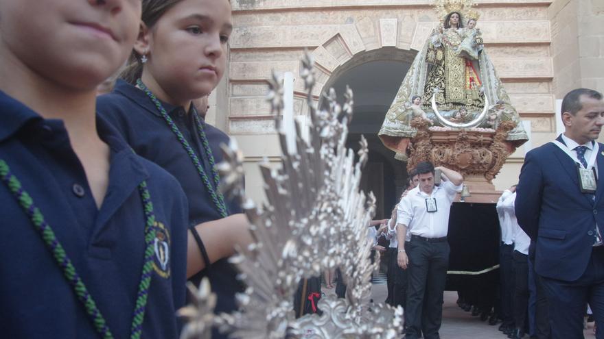 Rosario de la Aurora de la Virgen del Carmen Coronada (El Perchel)