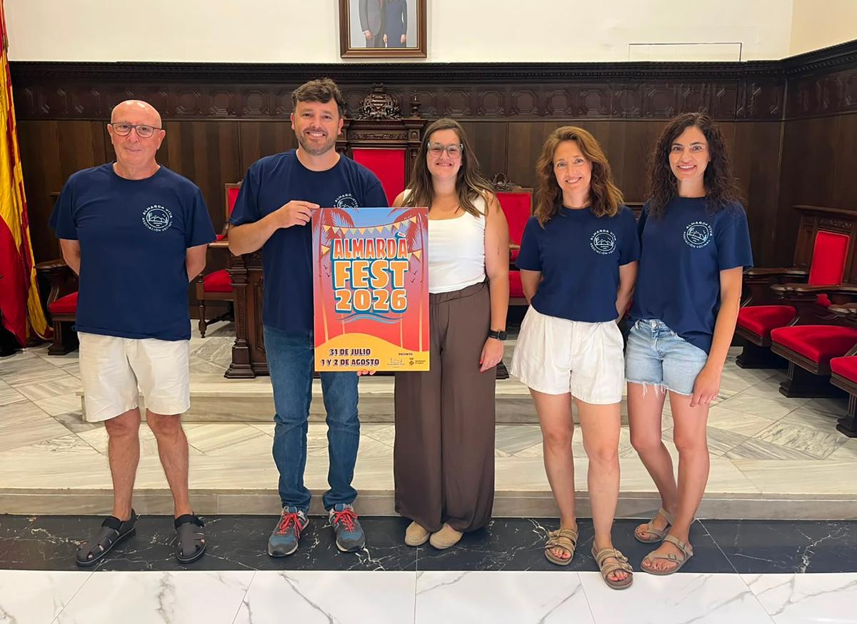 Acto sobre las fiestas de Almardà en el ayuntamiento.