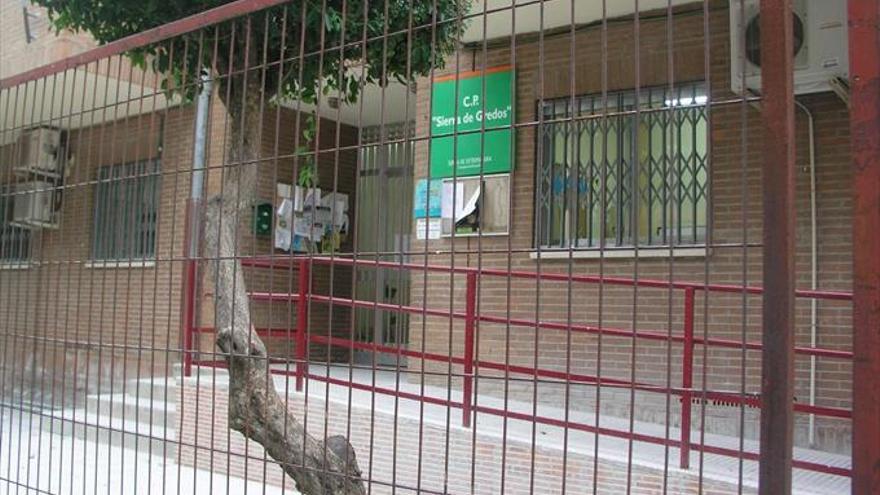 Los cuatro colegios públicos de la ciudad darán clases de portugués