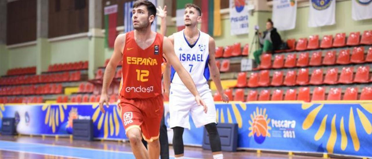 Ante Israel firmó su mejor partido con 17 puntos.  | // FDV