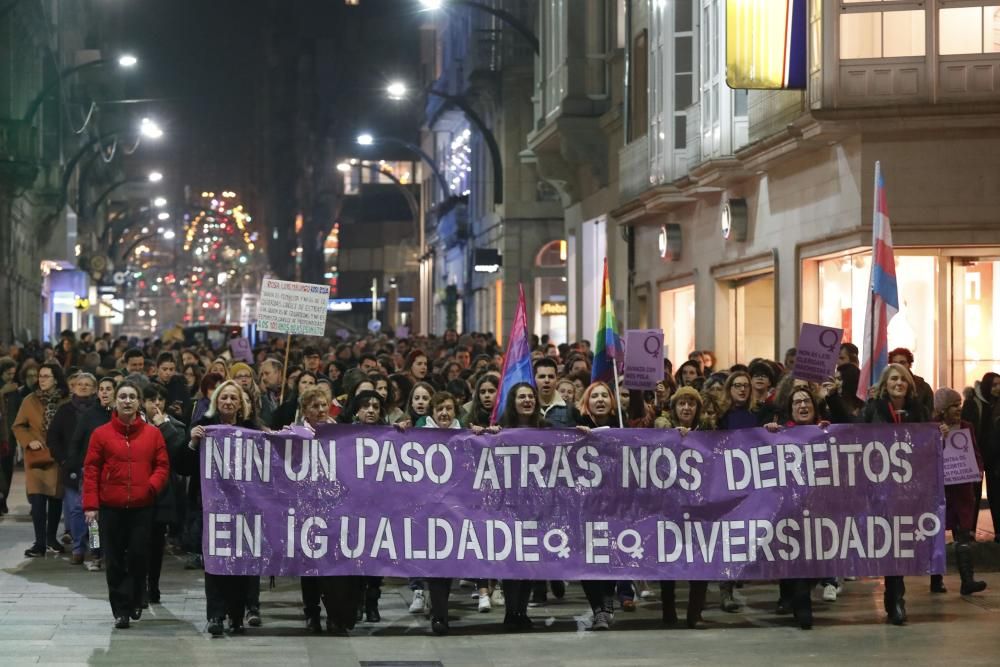 Vigo entona la defensa de los derechos de las mujeres