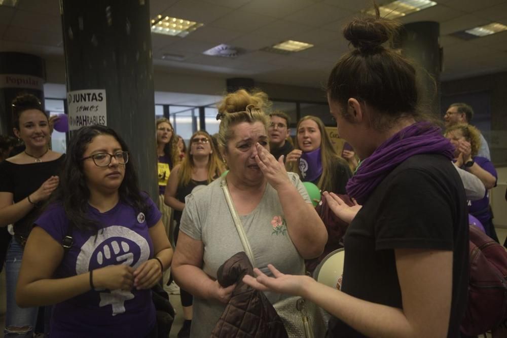 La feministas calientan motores antes de la manifestación del 8-M en Murcia