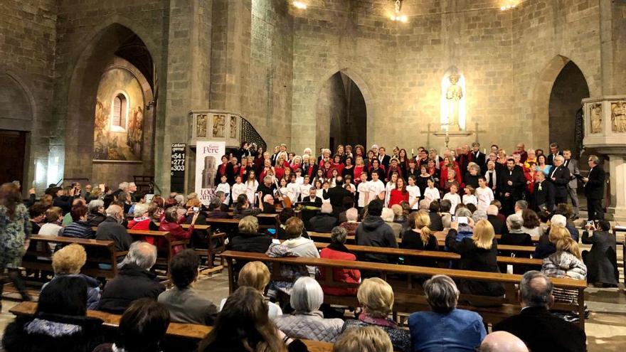 Èxit de participació al concert del mil·lenari de Sant Pere.