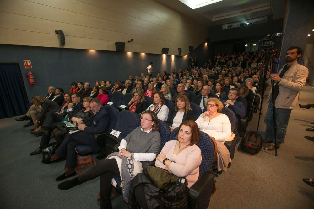 Coloquio sobre el cáncer organizado por el Hospital Quirónsalud de Torrevieja