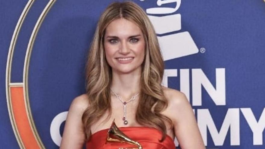 Isabel Dobarro, pianista ganadora de un Latin Grammy 2025: «El arte tiene mucho que decir como medio de concienciación»