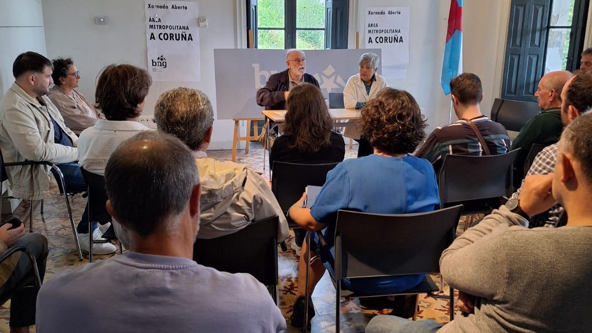 Jornada abierta organizada por el BNG sobre el área metropolitana.