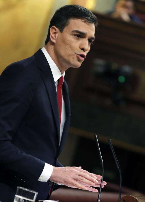 La investidura de Pedro Sánchez, en imágenes