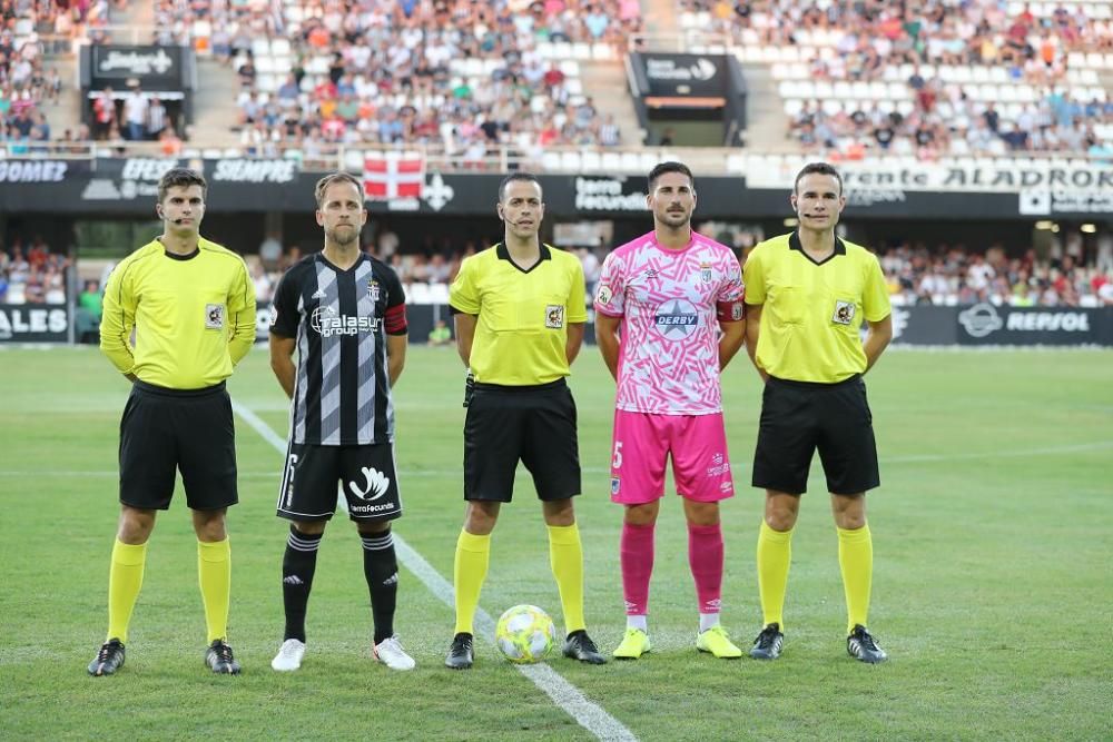 El FC Cartagena da por bueno el empate