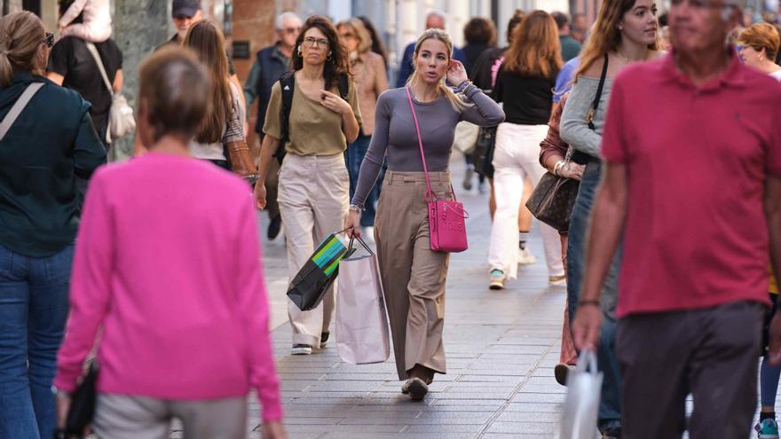 Un domingo de cambios de Reyes y búsqueda de gangas en Tenerife