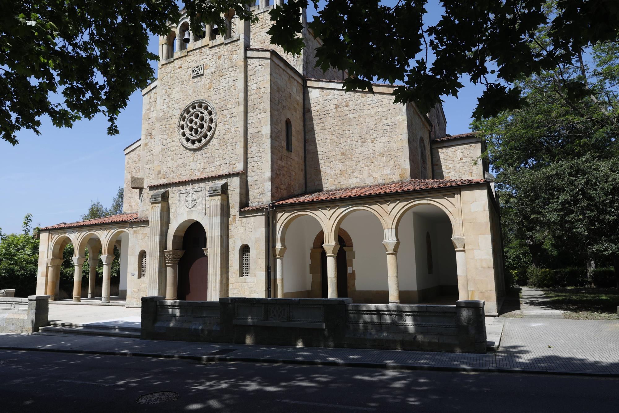 En imágenes: así ha quedado la reforma de la iglesia de San Julián de Somió