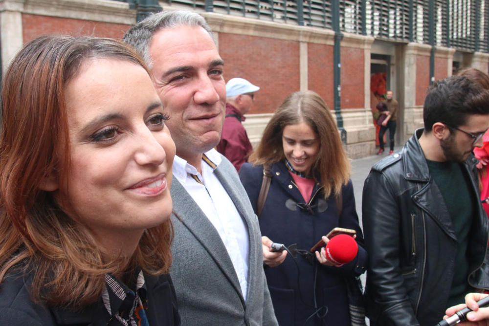 La vicesecretaria de Estudios y Programas del PP, Andrea Levy, ha participado en un acto de partido en el mercado central de Málaga