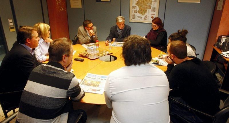 Pedro Santisteve visita la redacción de EL PERIÓDICO DE ARAGÓN