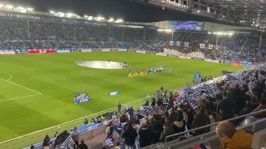 Vídeo: Así saltaron los jugadores de Villarreal y Deportivo Alavés a Mendizorroza