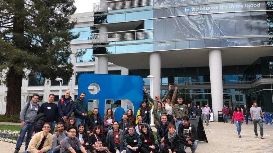 Estudiantes del máster de diseño UX/UI formándose con LinkedIn en Silicon Valley.