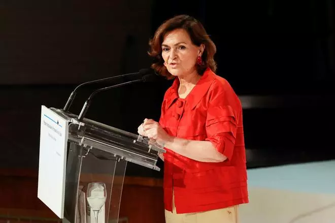 Carmen Calvo, el IES Trasierra y el Ayuntamiento de Montilla, premios Menina 2021