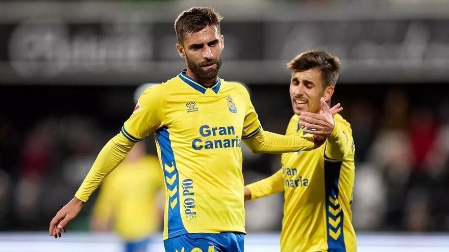 Oficial: Pejiño firma con el Eibar hasta 2028 y se medirá esta temporada a la UD Las Palmas