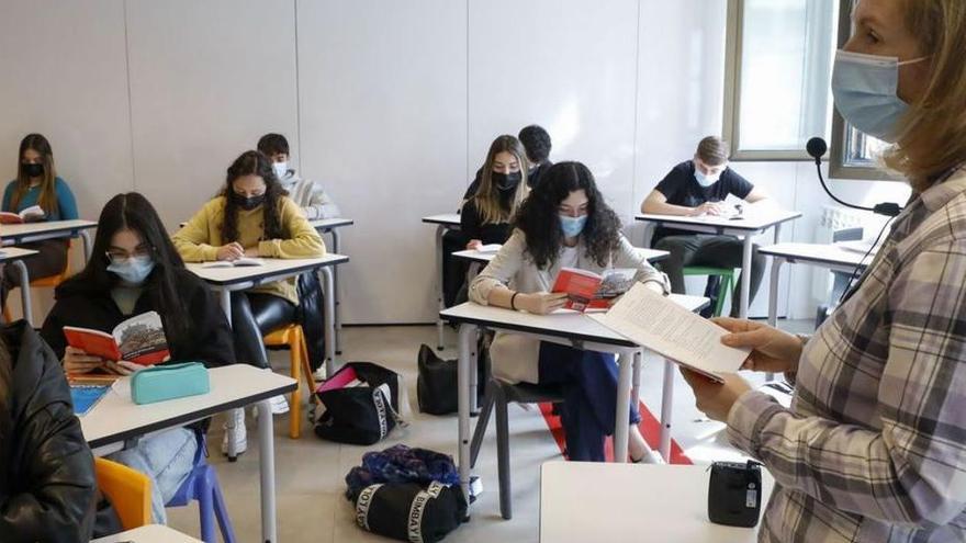 Imatge d&#039;arxiu d&#039;alumnes a una aula d&#039;ESO