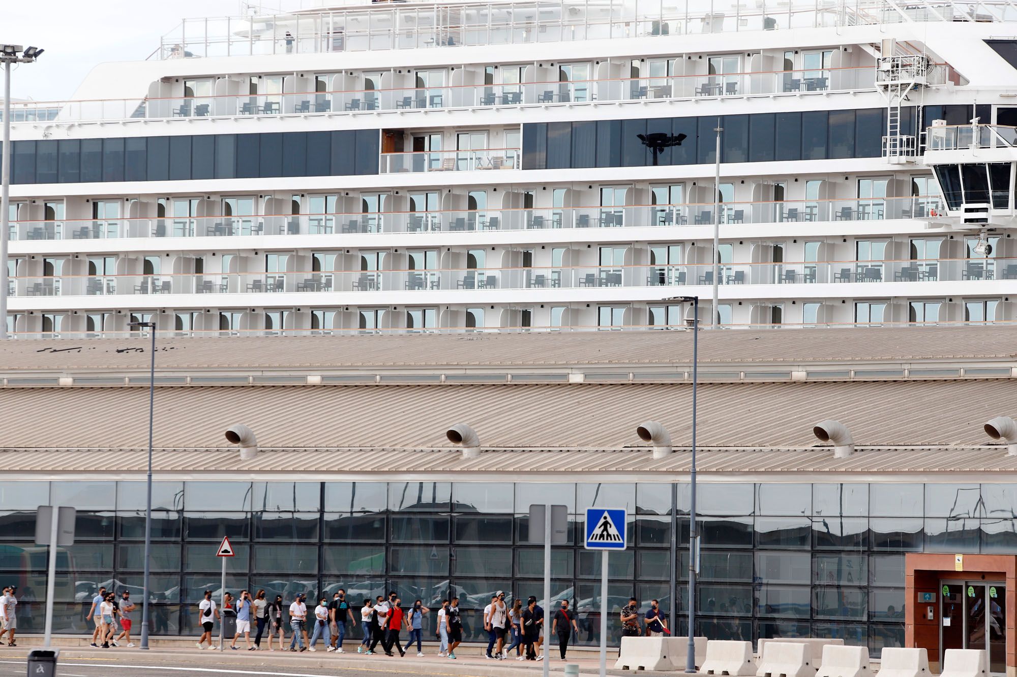 Tres cruceros coinciden en el puerto de Málaga
