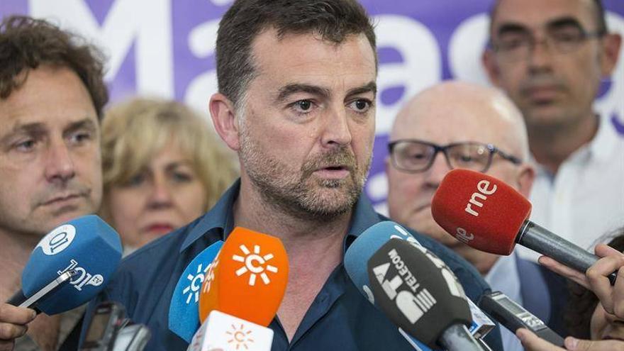 Maíllo: &quot;El objetivo de IU es que el PP no gobierne en los ayuntamientos andaluces&quot;