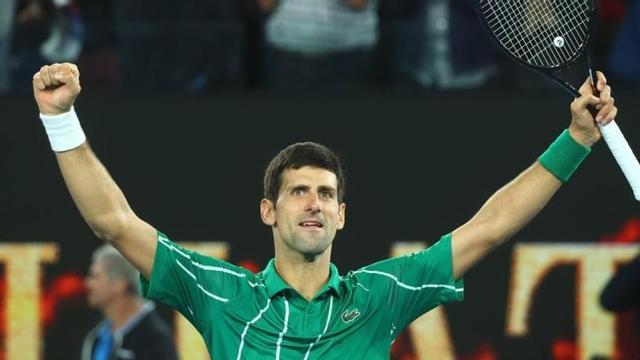 Novak Djokovic corona el seu vuitè Open d'Austràlia davant Dominic Thiem