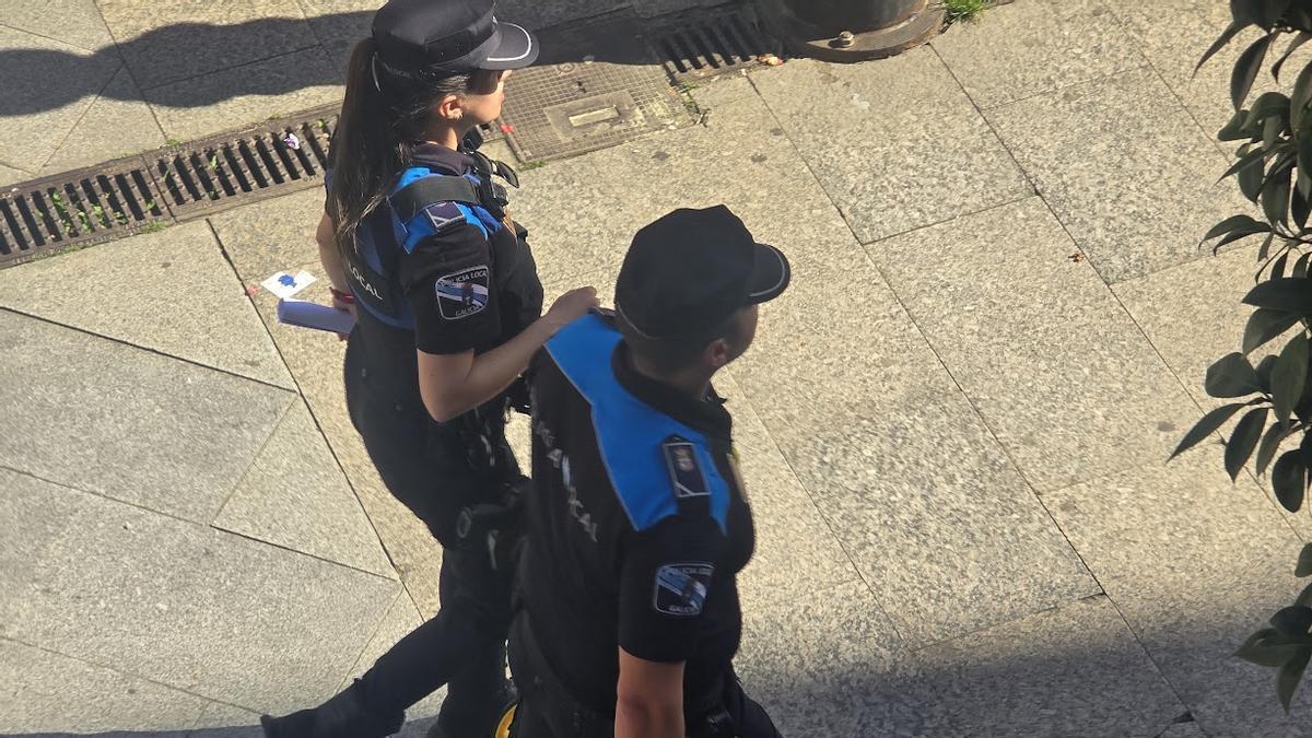 Agentes de la Policía Local de Vilagarcía.