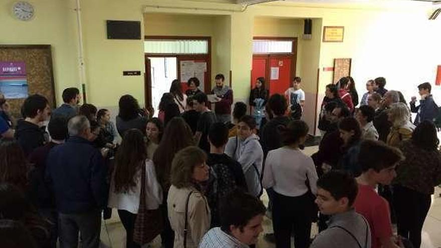 Los escolares en el aula, ayer, en Oviedo.