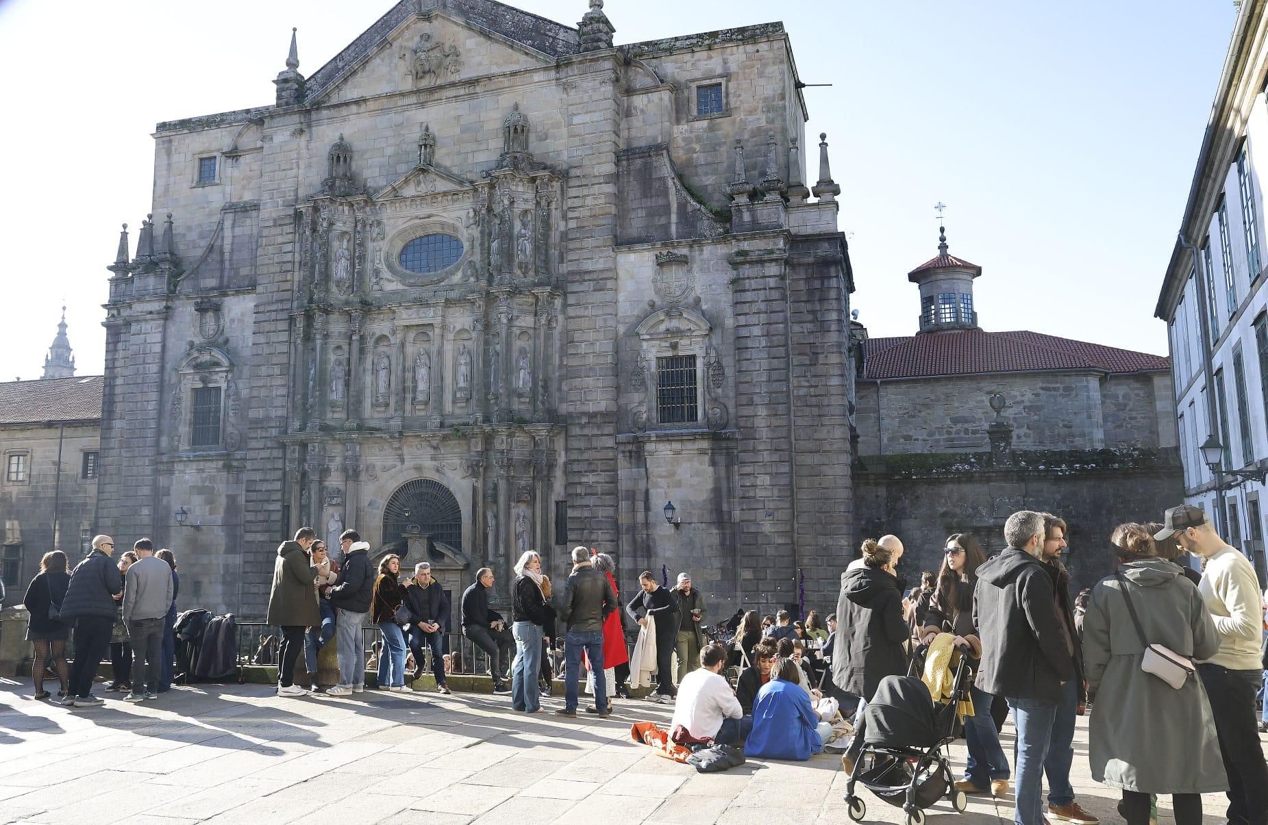 "Festa rachada" en Santiago: los compostelanos se preparan para el fin de año
