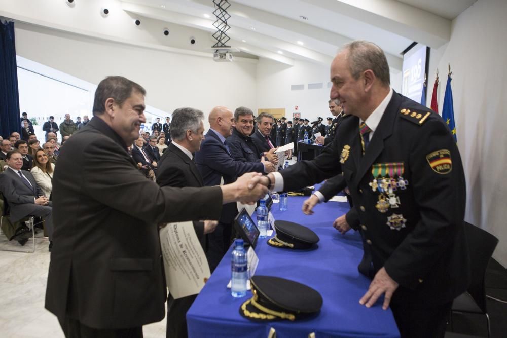 Actos de conmemoración del aniversario de la Policía