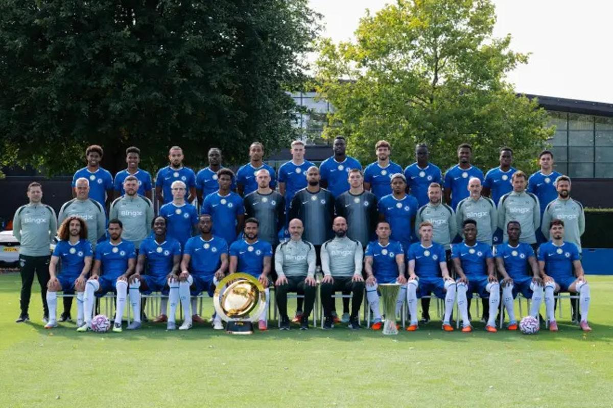 Foto oficial de la plantilla del Chelsea para la temporada 2025-2026