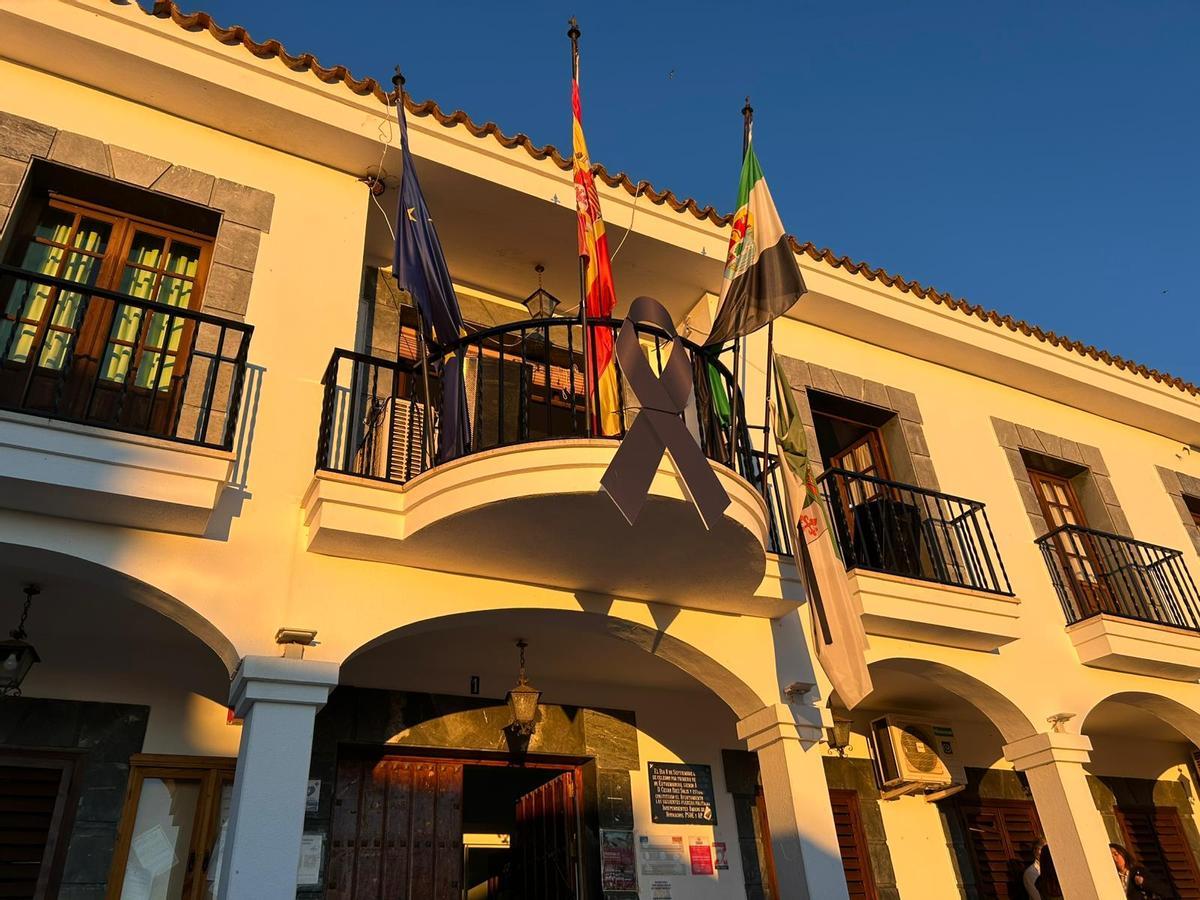 Fotogalería | Concentración del pueblo de Hornachos en apoyo a la familia de Francisca Cadenas