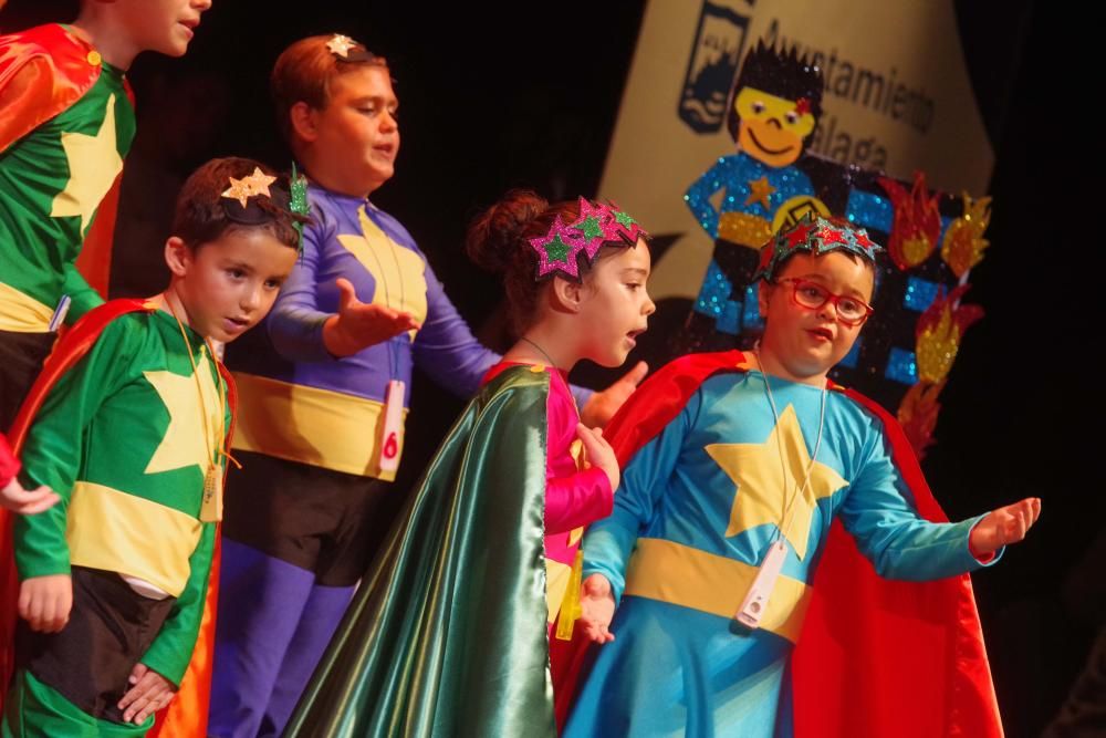Las imágenes de la primera sesión de semifinales del COAC del Carnaval de Málaga, ya en el Teatro Cervantes.