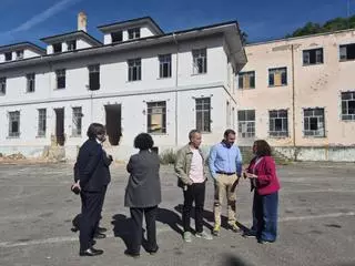 La obra de los 37 "innovadores" pisos para mayores de Turón (con la gestión aún por concretar) concluirá en la primavera de 2028