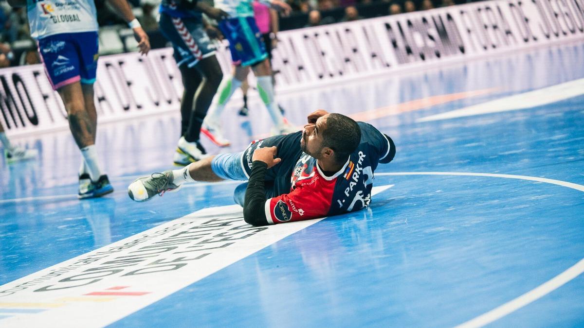 El Horneo Eón Alicante cae en León luchando hasta el final El Horneo Eón Alicante cae en León luchando hasta el final