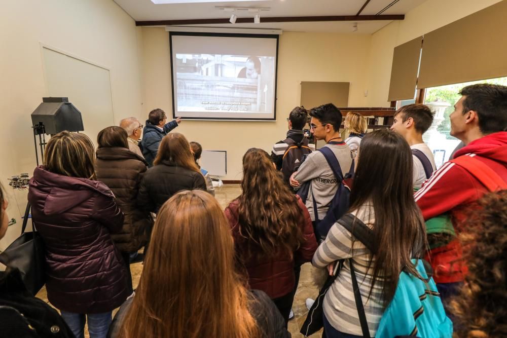 Una exposición de telares antiguos se configura como el embrión del Museo Industrial