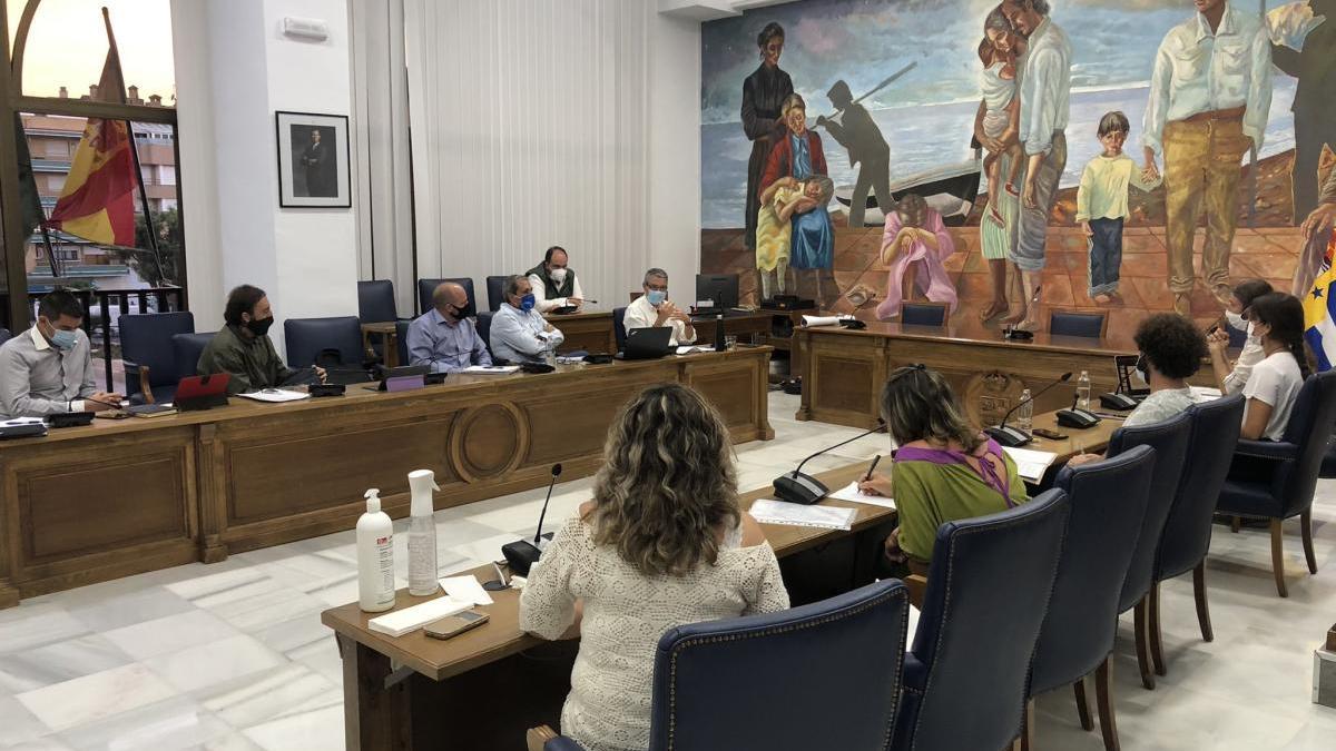 Reunión el lunes por la tarde en el salón de plenos de Rincón