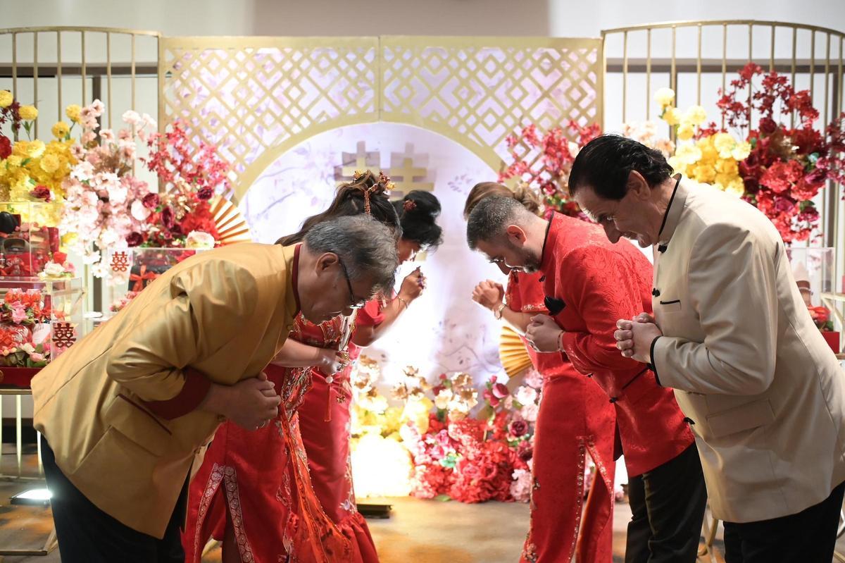 Fotogalería | La boda de un extremeño en Indonesia, en imágenes