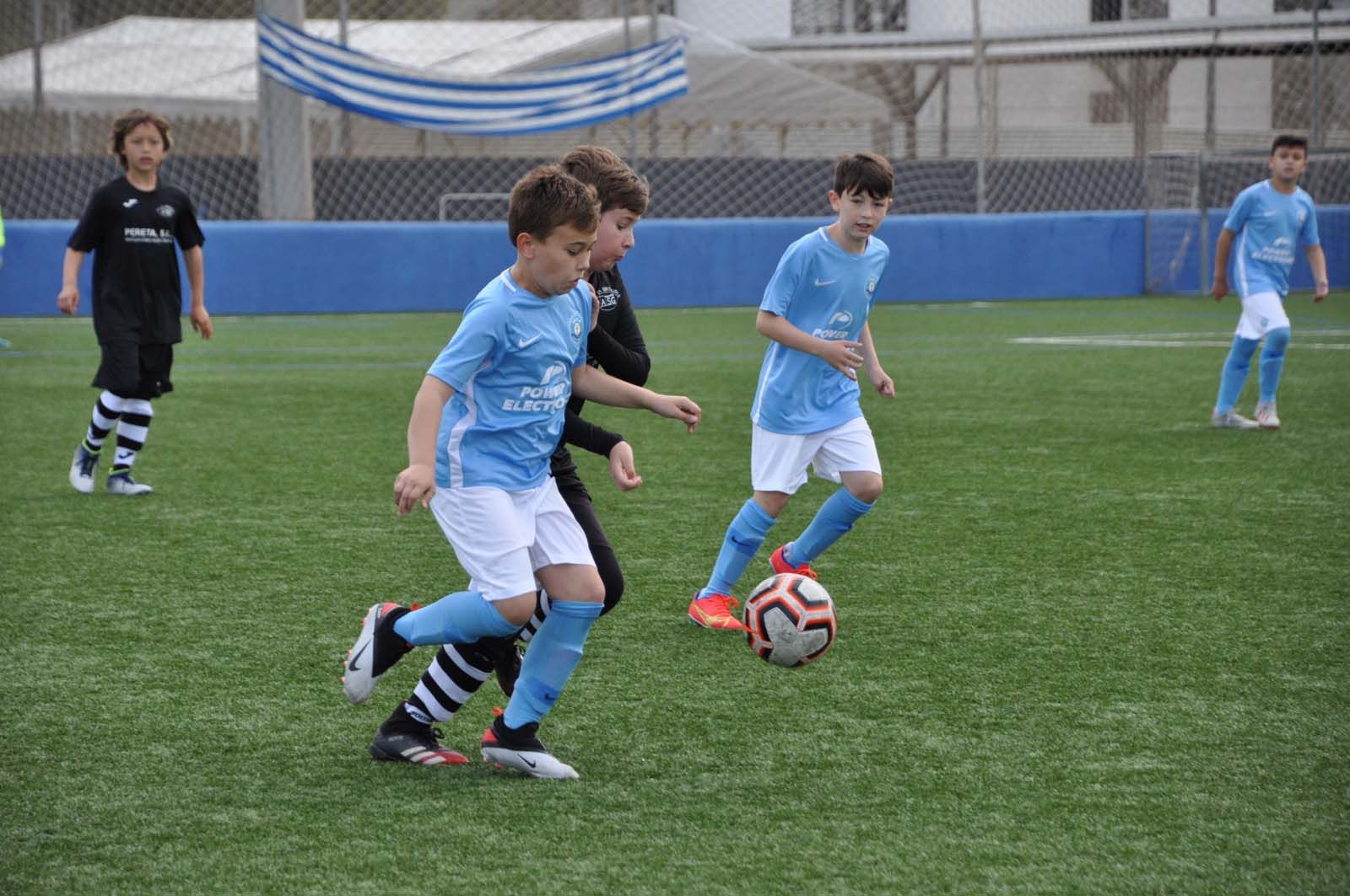 El fútbol base vuelve a sonreír