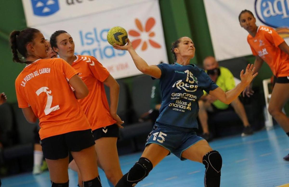 El público regresa al balonmano de élite