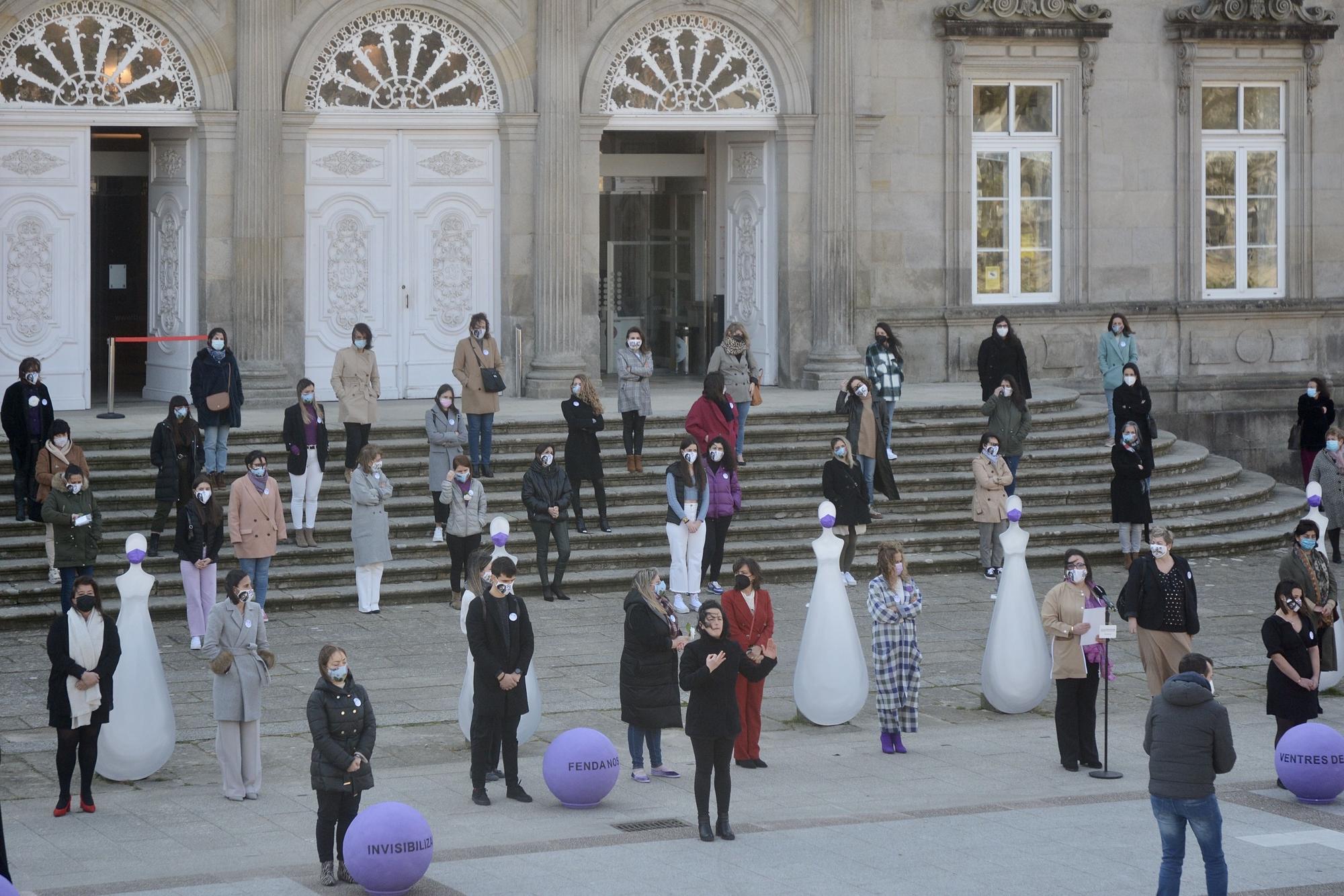 Día de la Mujer: el violeta toma la calle con medidas anticovid