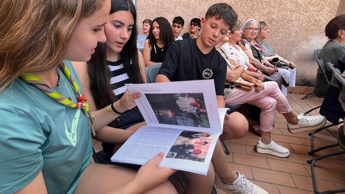 La revista A través dels teus ulls es va presentar a l'asil Toribi Duran