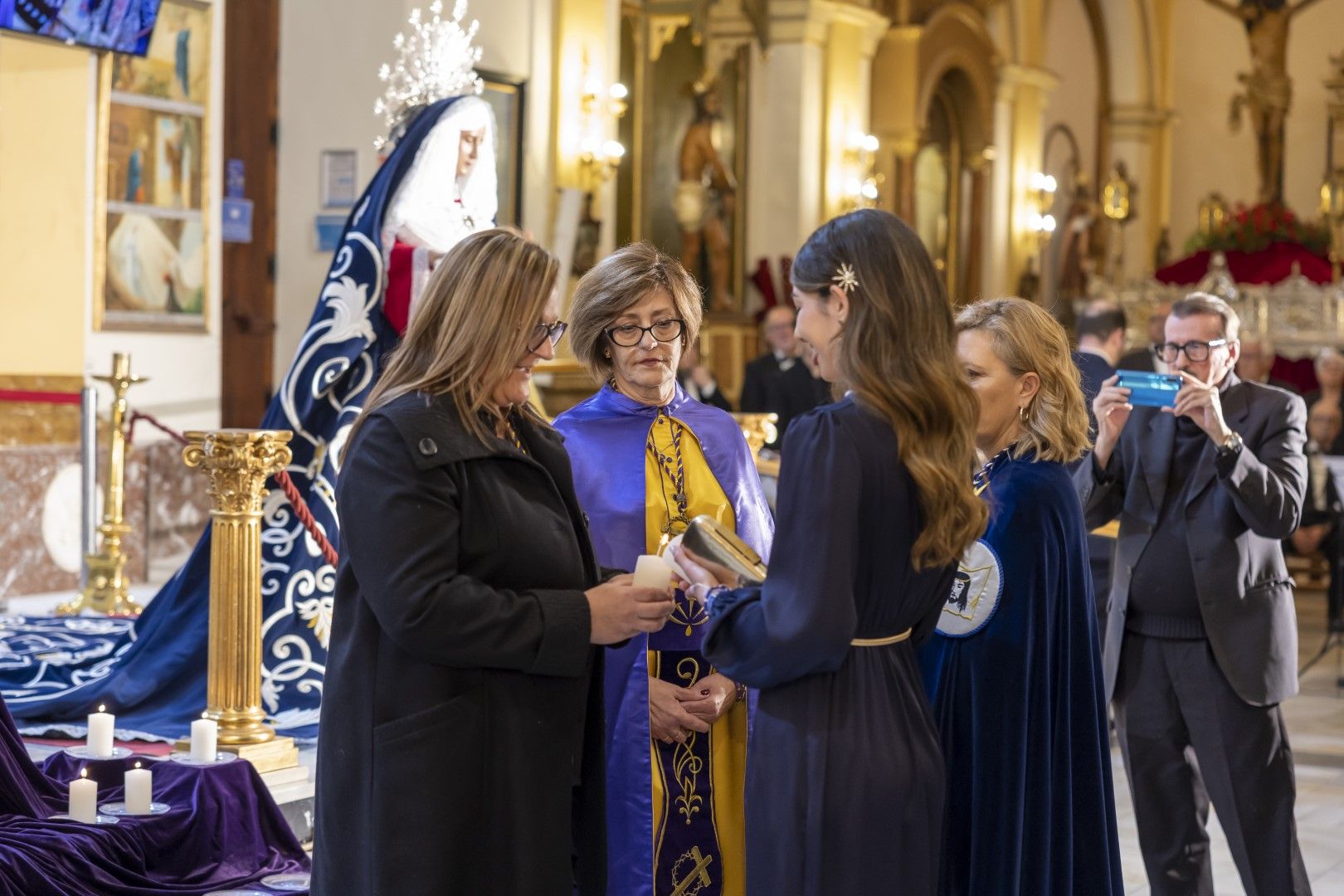 José Hódar ofrece un pregón de la Semana Santa para el recuerdo