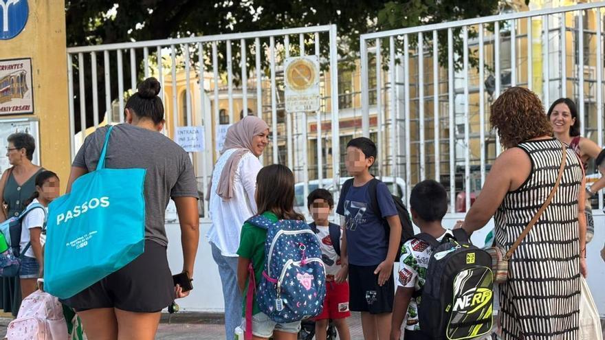 Las altas temperaturas y las obras inacabadas marcan una vuelta al cole desigual en la Ribera